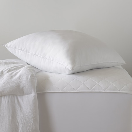 White Down Medium/FIRM Pillow - STANDARD Size